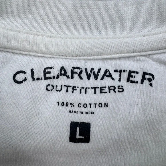 Clearwater Outfitters Christmas T Shirt Mens Large Santa Marlin Fishing Boat - Picture 2 of 11